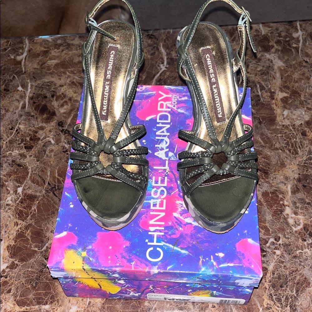 Chinese Laundry Olive Green Strappy Heels
